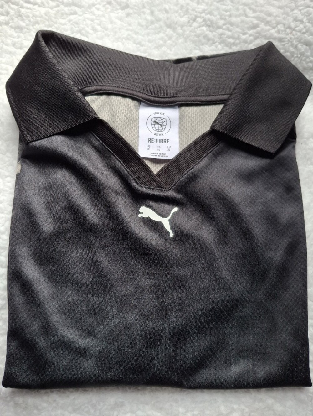 Puma Black Women's Animal Print Soccer Jersey - Size XL